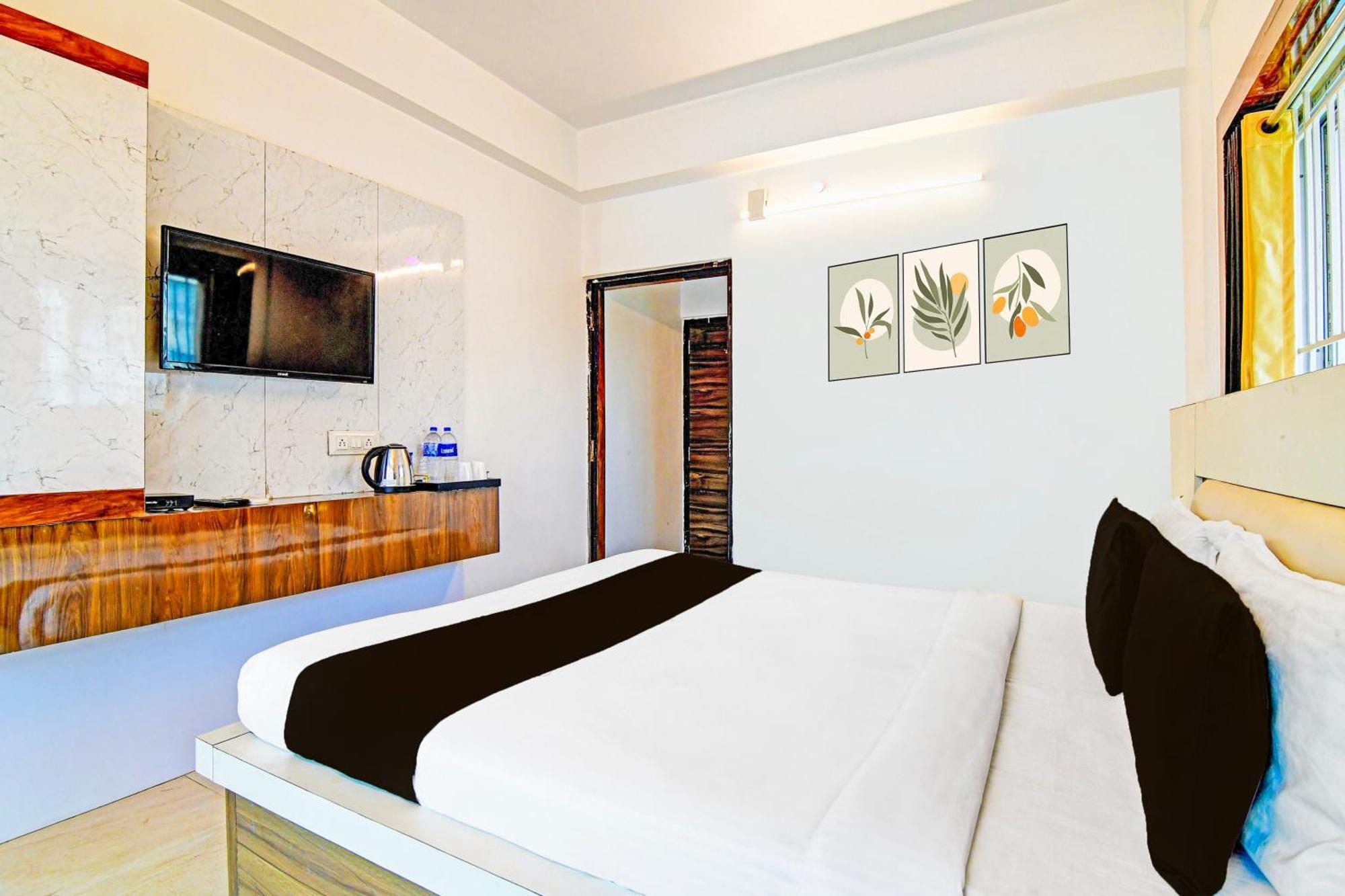 Super Hotel O Ruby Near Acropolis Mall Kolkata Exterior photo